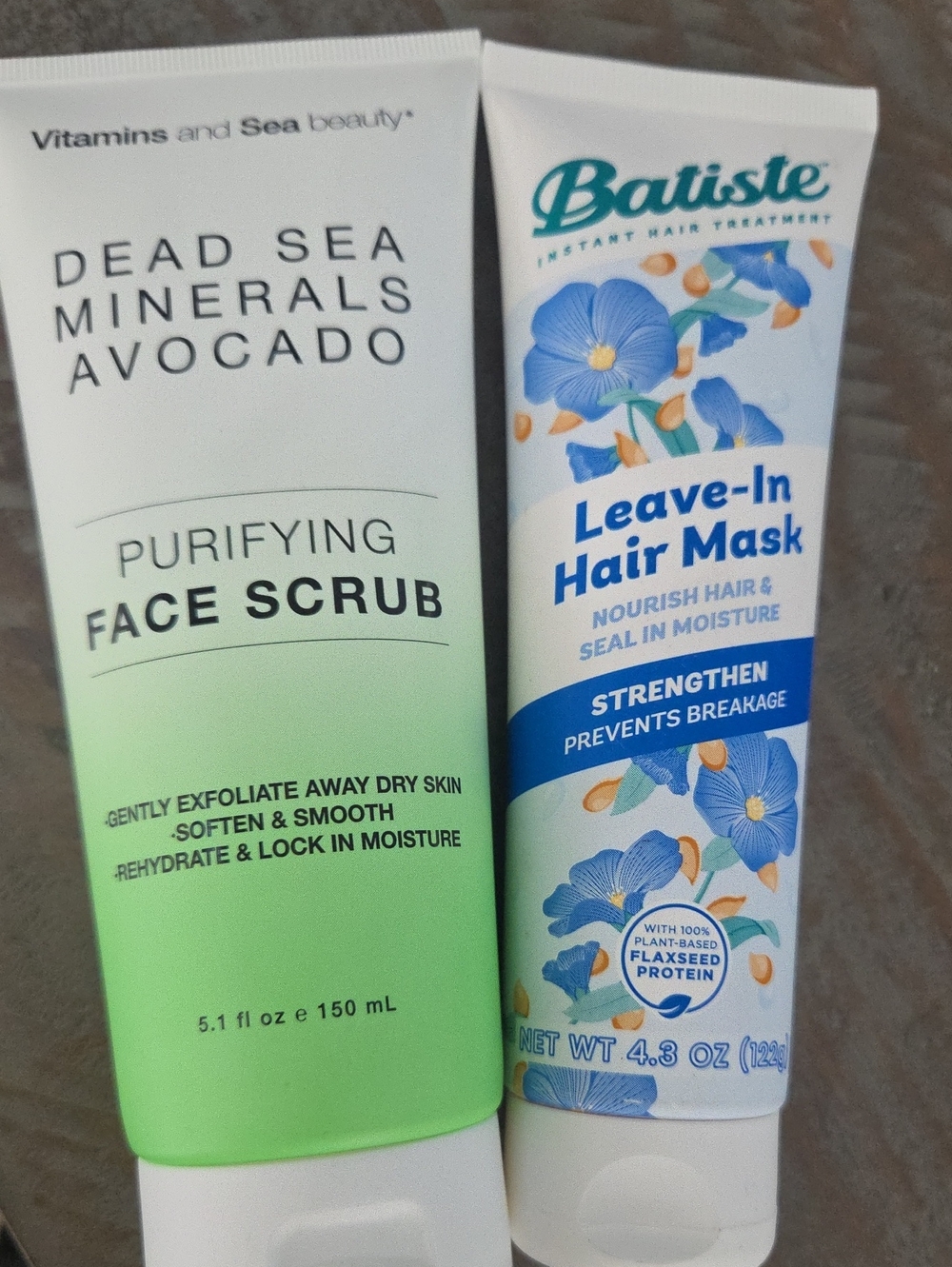 Self-Care Bundle: Vitamins & Sea Beauty Face Scrub + Batiste Leave-In Hair Mask